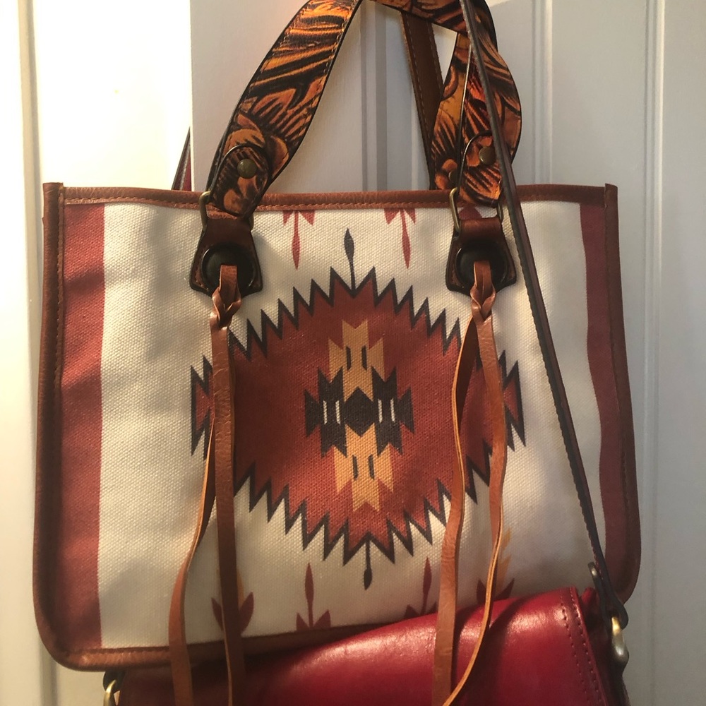 American Darling Cream, Rust & Tan Southwestern Canvas Tote